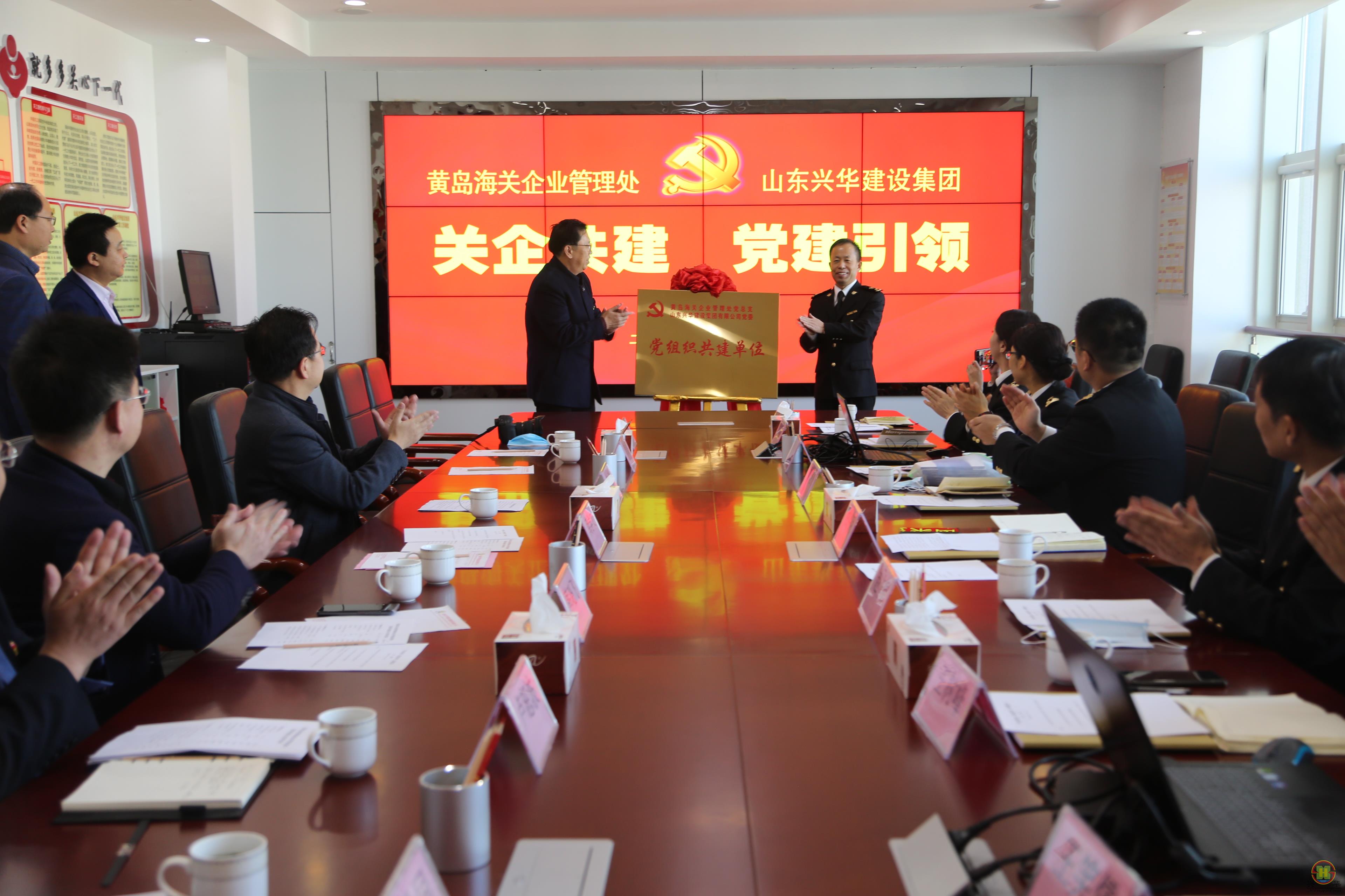 U73A7700.JPG U73A7700.JPG