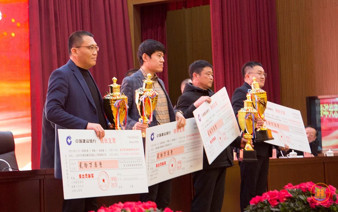 U73A9097000.jpg U73A9097000.jpg